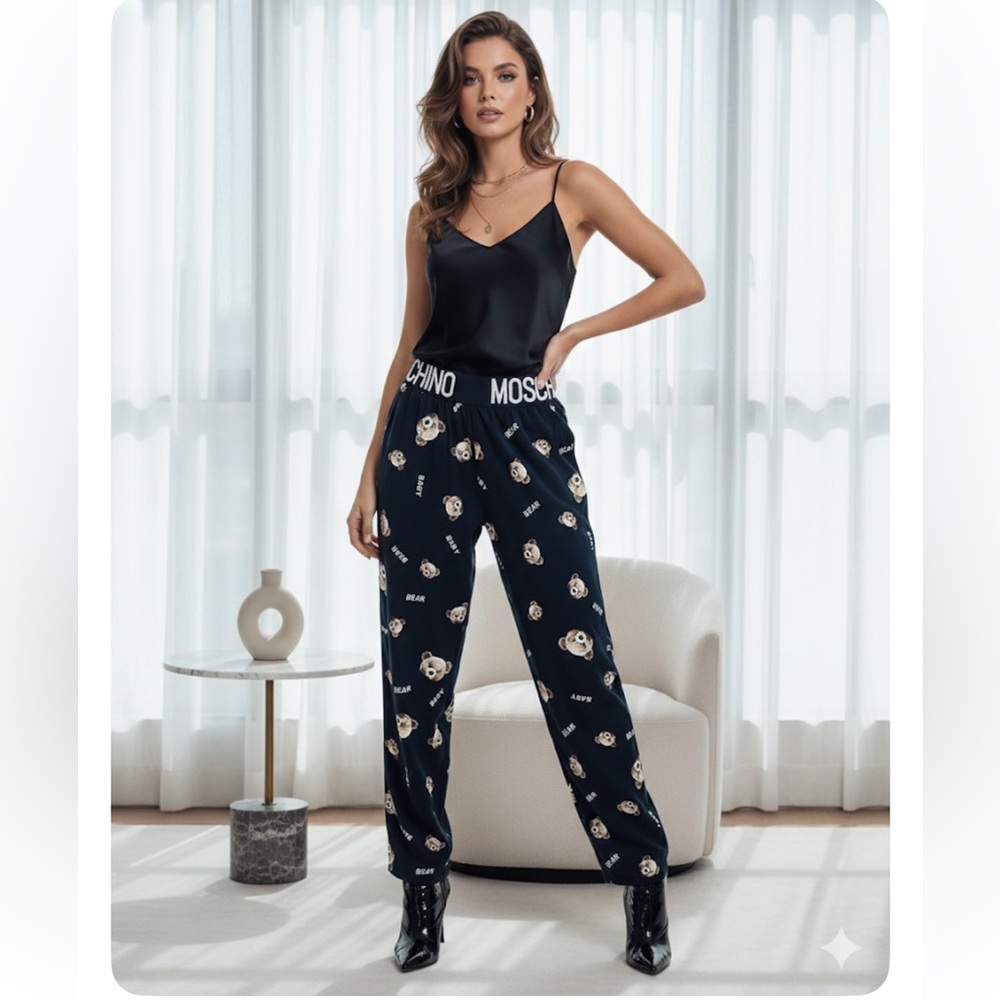 Moschino Couture Toy Bear All-Over
Print Pajama Pants 
Black L